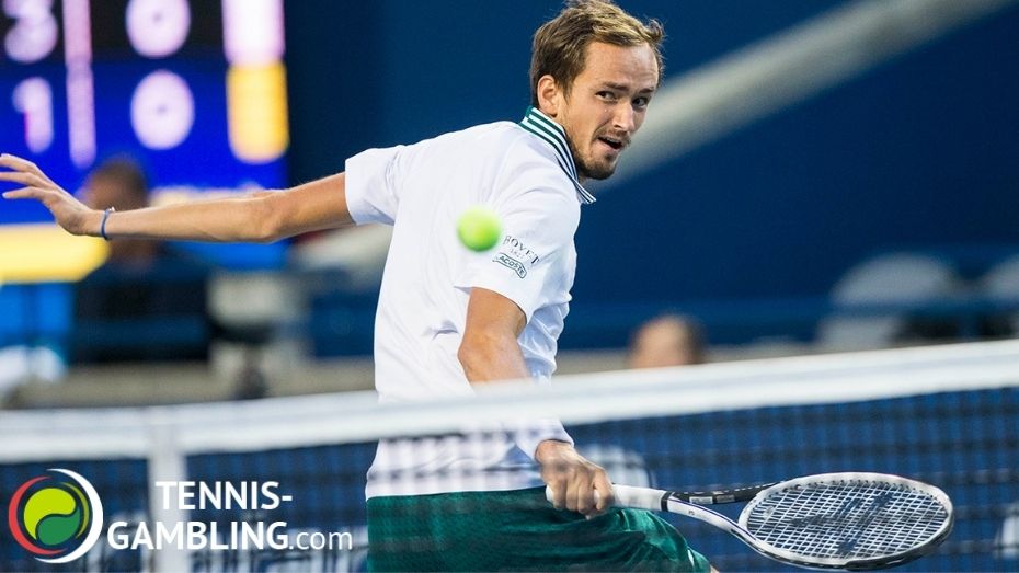 Даниил Медведев выиграл турнир в Торонто